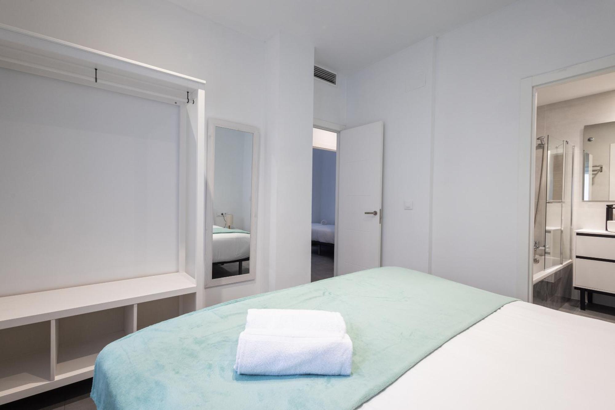 Florit Flats - The Patraix Apartments Valencia Eksteriør billede